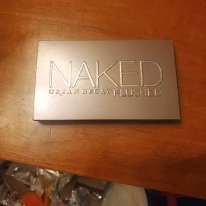 Urban Decay Naked Flush - Naked